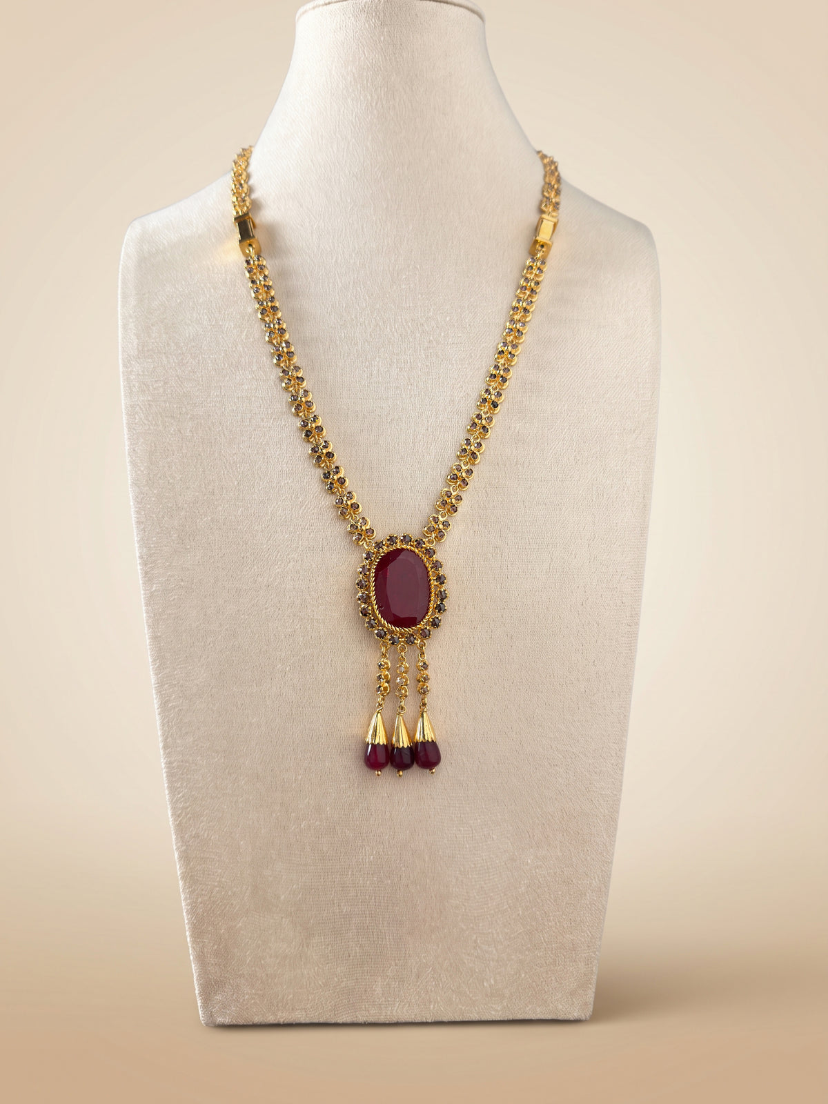 Handcrafted Moroccan gold-plated sterling silver sautoir necklace with deep red cabochon